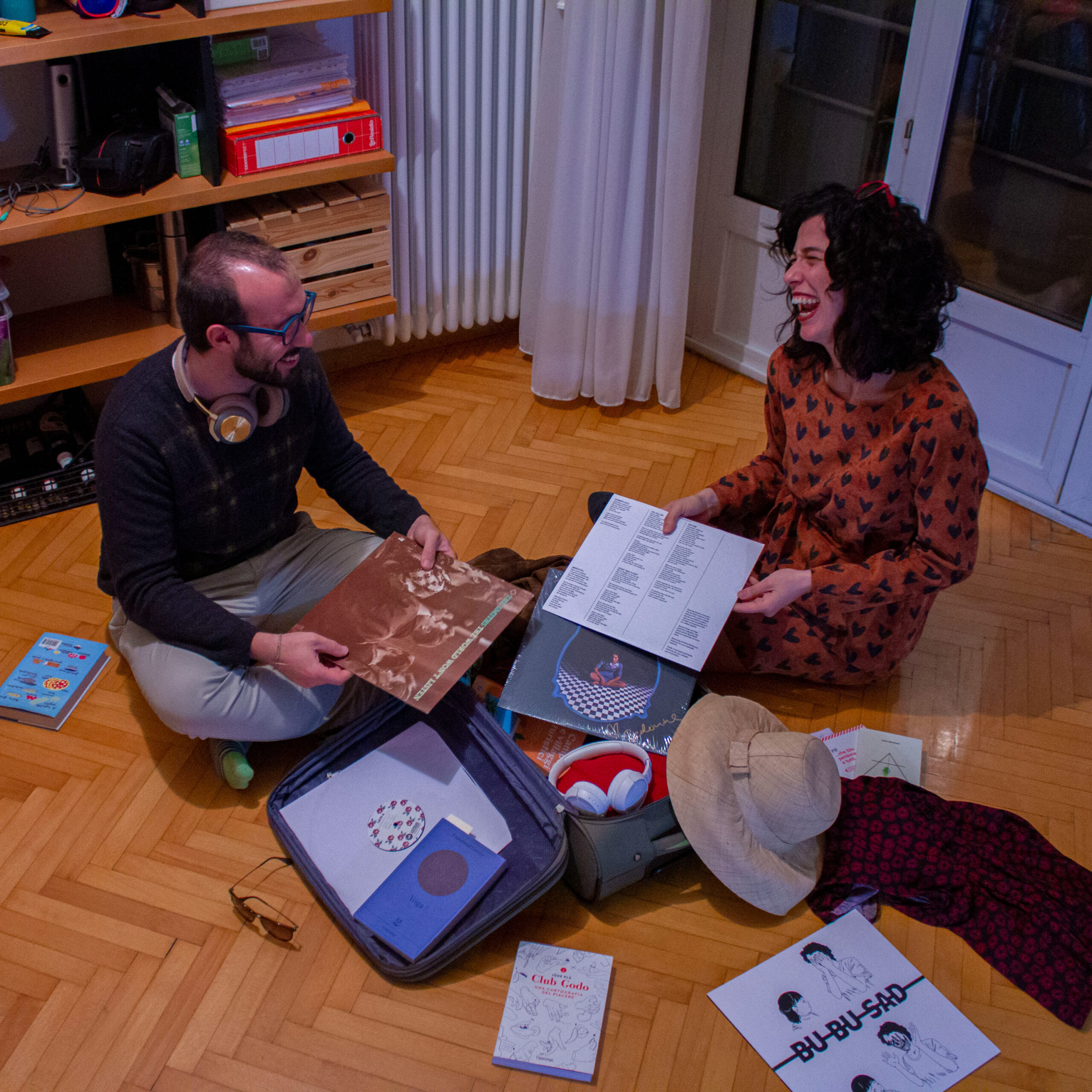 FR8529 – E a settembre che musica è uscita? episode artwork