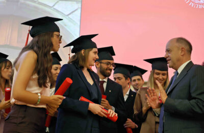 Cerimonia di consegna dei diplomi di laurea in Medicina Chirurgia © Teyssot / UniTrento
